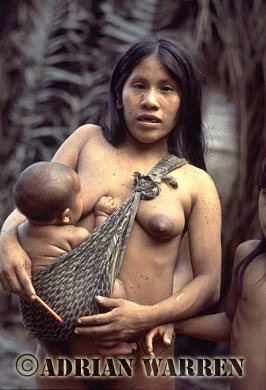 AW_Waorani31, Waorani Indians, Mother and baby, Rio Cononaco, Ecuador, 1983