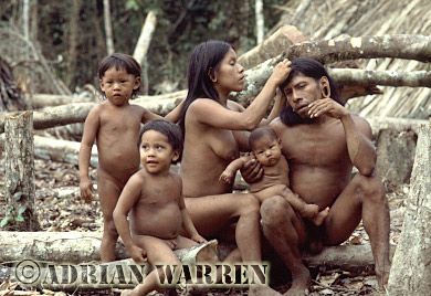 AW_Waorani21, Waorani Indians, family grooming, rio Cononaco, Ecuador, 1983