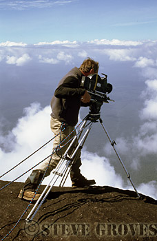 Adrian Warren filming form the Prow of Roraima, Venezuela